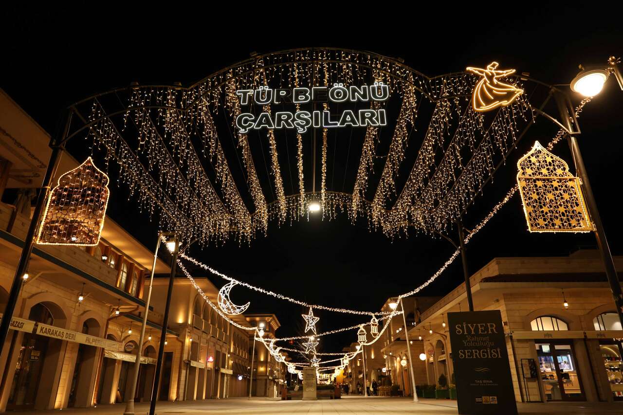 Konya’da ramazan sevinci sokakları süsledi 11